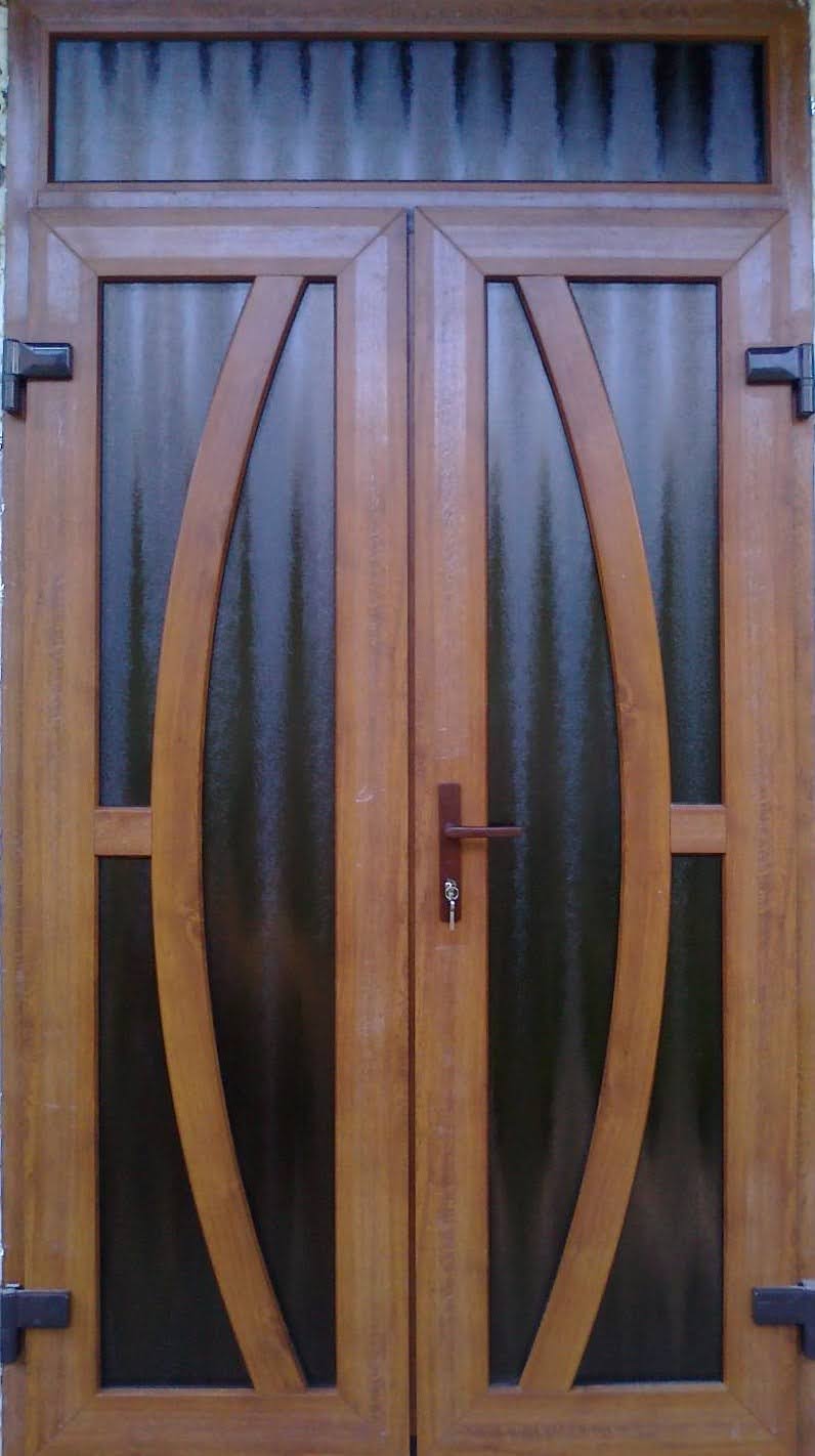 ușă
